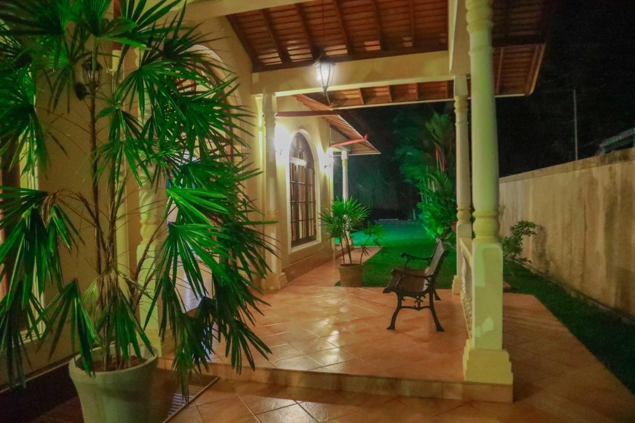 Bentota River Villa Exterior foto